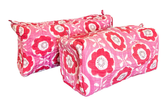 Sale Leesa Quilted Cosmetic Bag